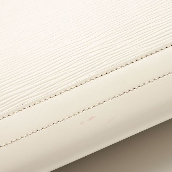 Louis Vuitton Epi Leather Madeleine PM Satchel - Picture 15 of 16